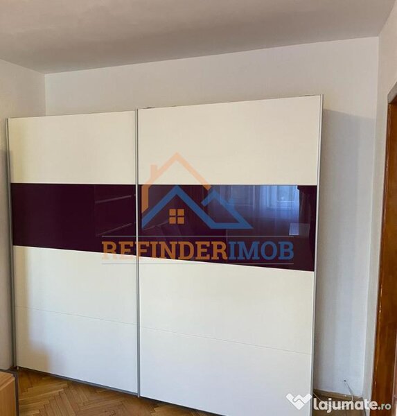 13 Septembrie Apartament de inchiriat cu 4 camere, zona 13 Septembrie